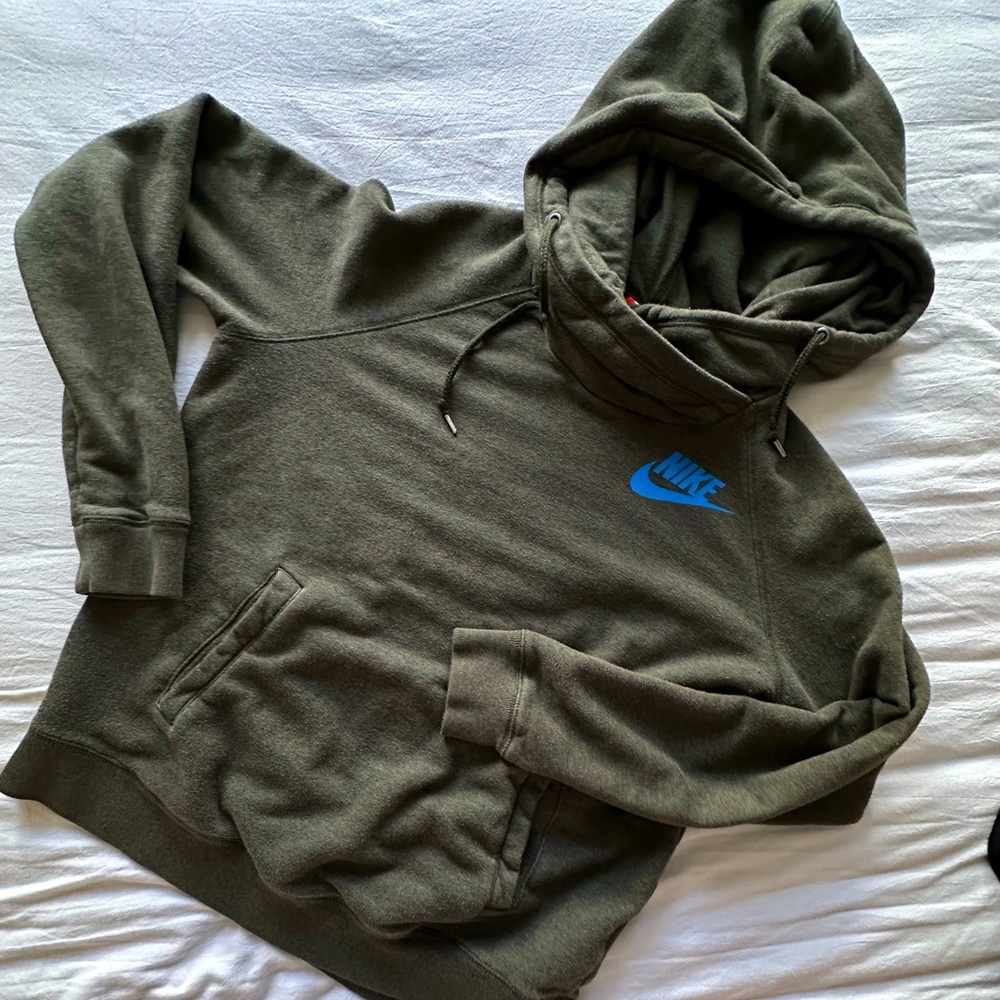 Women’s Nike Sweater Hoodie